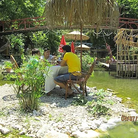 Hotel Arikanda River Garden *
